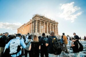 Greece Travel Guide: The Land of the Tyrrhenians to Visit