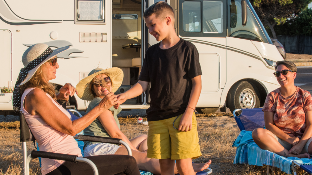 10 Essential Outdoor Travel Needs