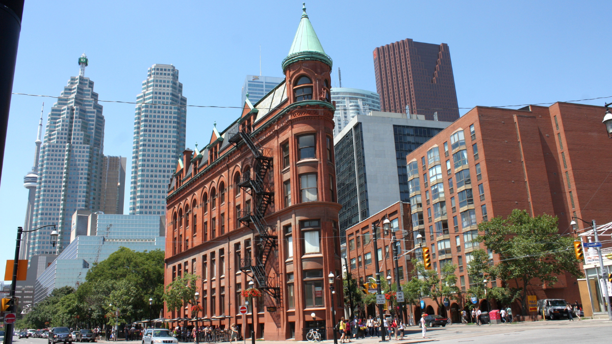 Canada Bucket List: Top Things to Do